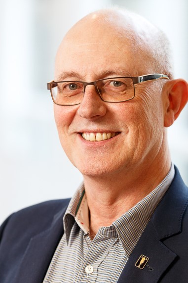 Jacques Meis, MD, PhD